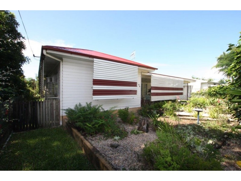 44 Alchera Drive, Mossman QLD 4873