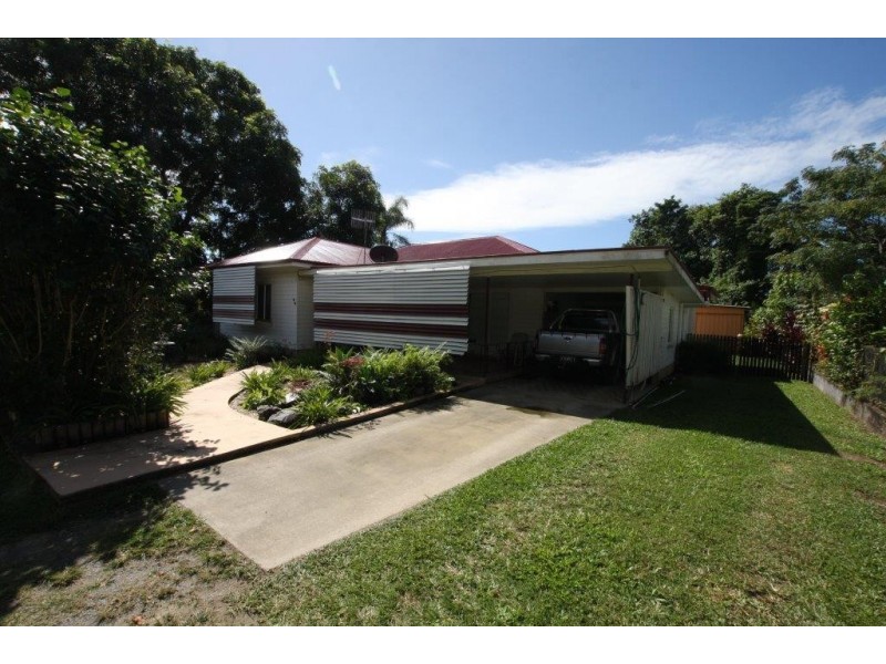44 Alchera Drive, Mossman QLD 4873