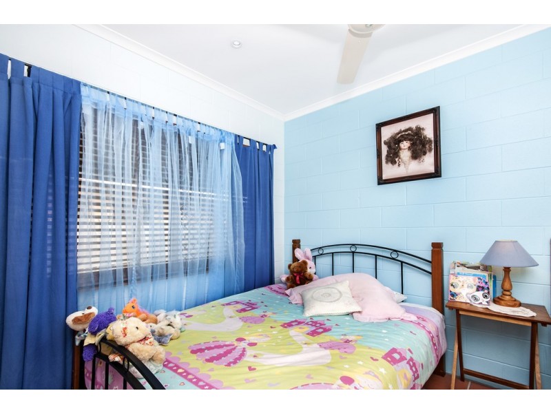4 Dineen Close, Cooya Beach QLD 4873