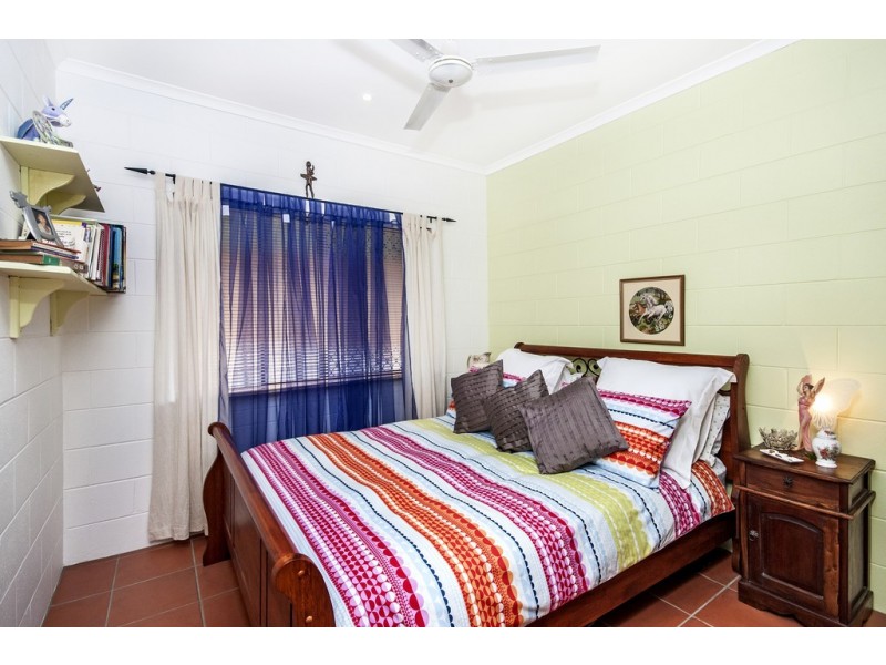 4 Dineen Close, Cooya Beach QLD 4873