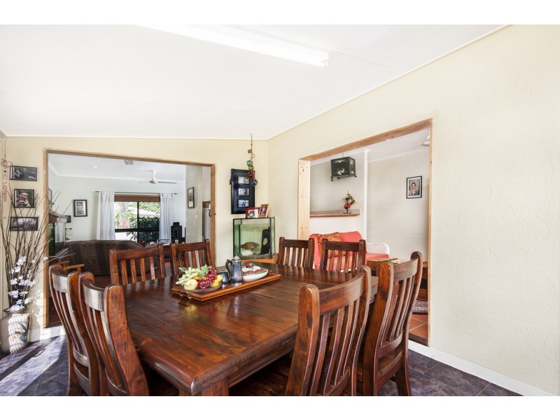 4 Dineen Close, Cooya Beach QLD 4873