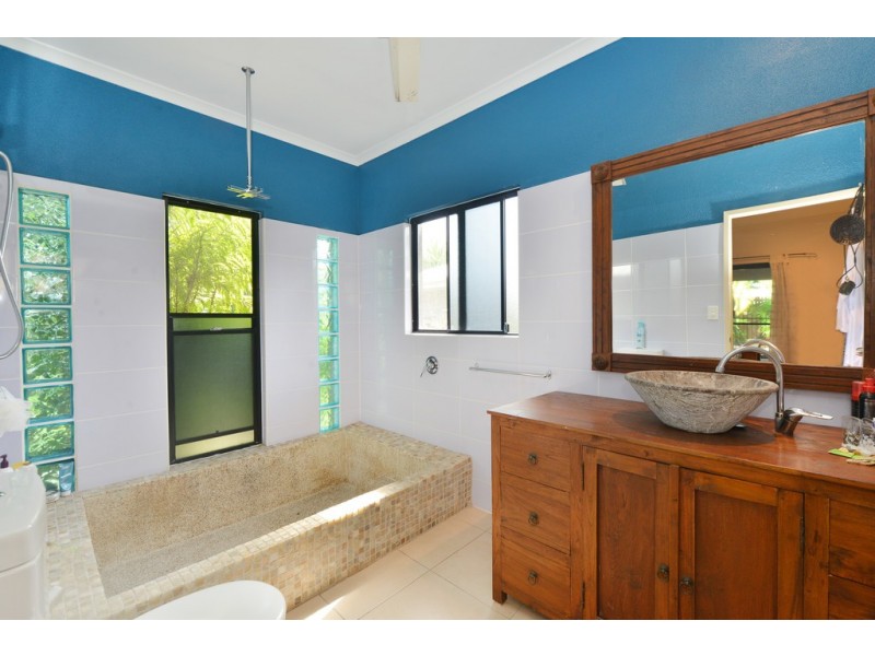 14 Bayil Drive, Cooya Beach QLD 4873