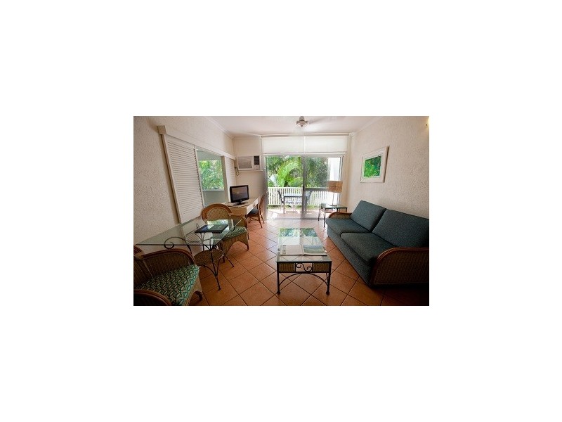 Unit 305 Coral Apartments, Blake Street, Port Douglas QLD 4877