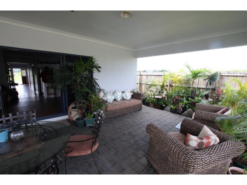 25 Daintree Horizon Drive, Mossman QLD 4873