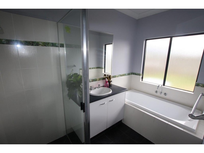 25 Daintree Horizon Drive, Mossman QLD 4873