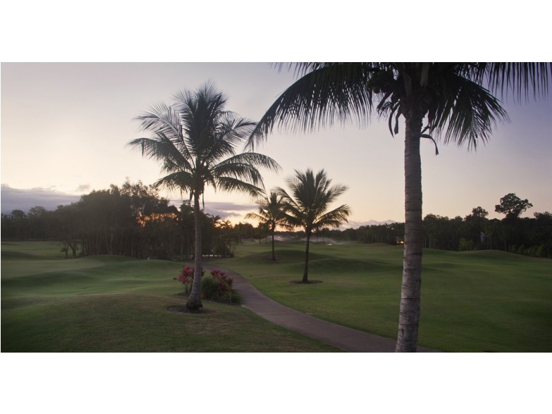 83 Mitre Street, Port Douglas QLD 4877