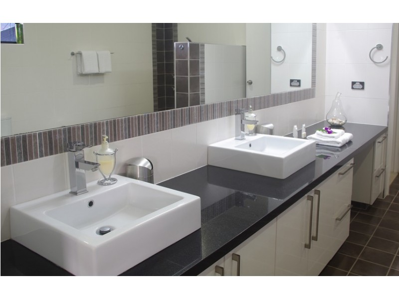 83 Mitre Street, Port Douglas QLD 4877