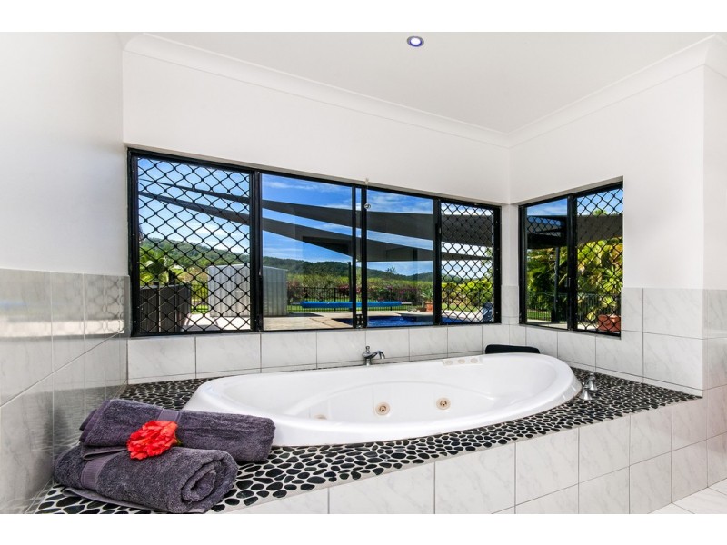 234R Bamboo Creek Road, Miallo QLD 4873