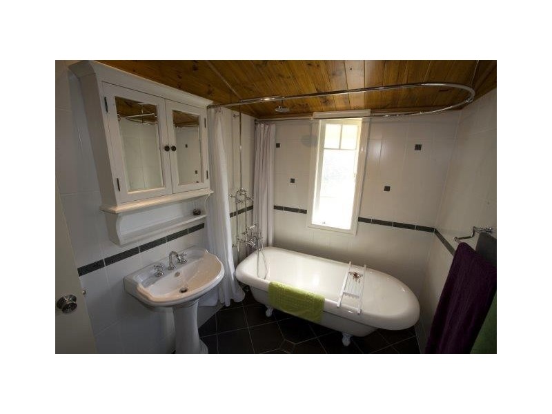 57 Gorge Road, Mossman QLD 4873