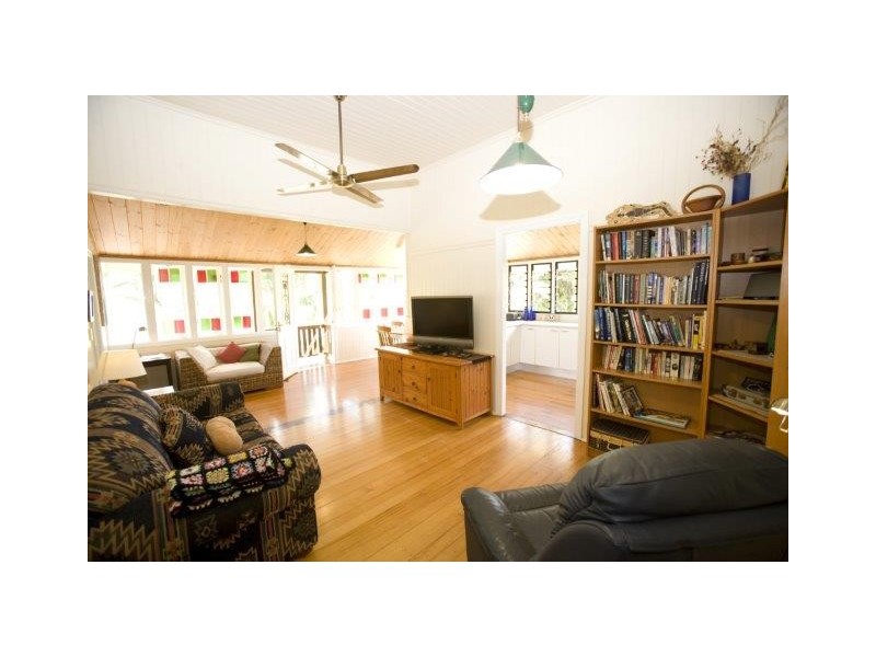 57 Gorge Road, Mossman QLD 4873