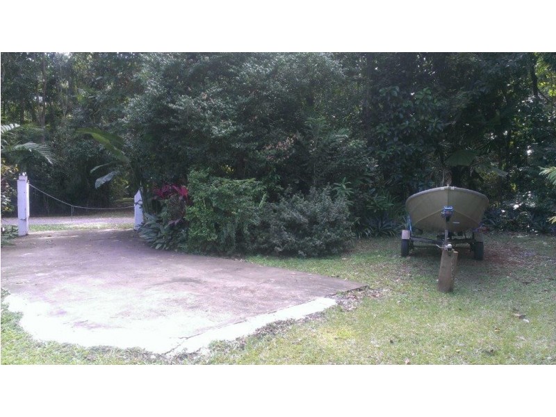 513 Silver Ash Road COW BAY, Daintree QLD 4873