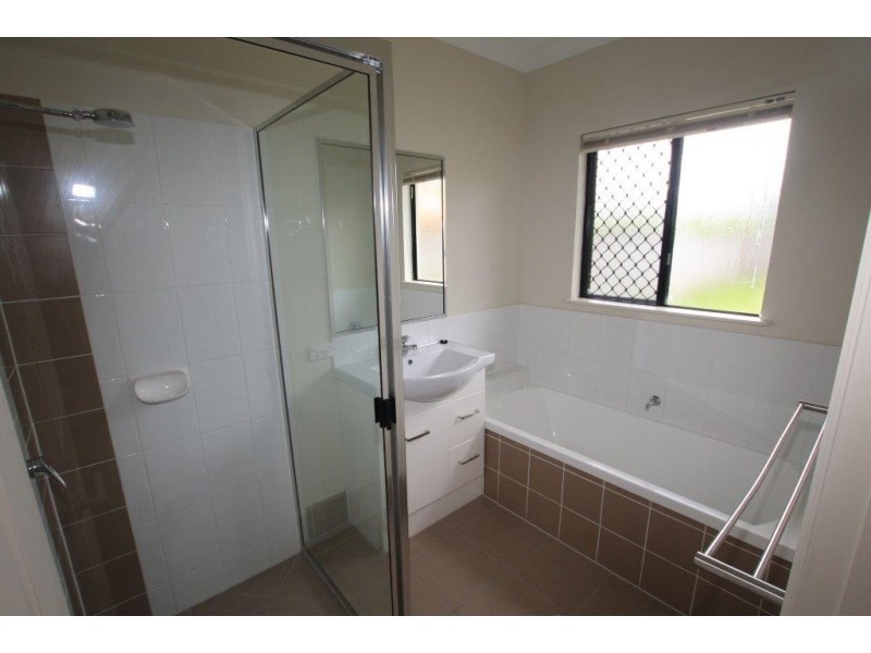 7 Forest Glenn Road, Mossman QLD 4873