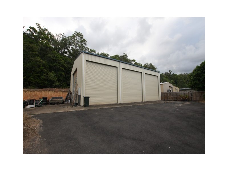 24 Theresa Drive, Mossman QLD 4873