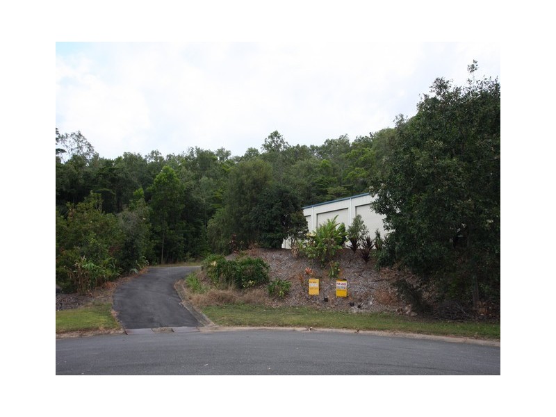 24 Theresa Drive, Mossman QLD 4873