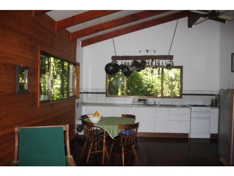 207 Turpentine Road DIWAN, Daintree QLD 4873