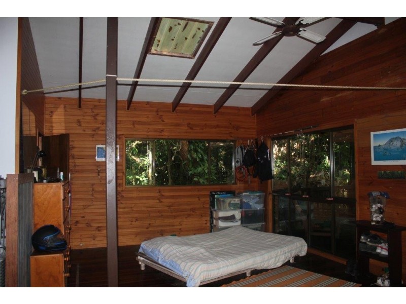 207 Turpentine Road DIWAN, Daintree QLD 4873