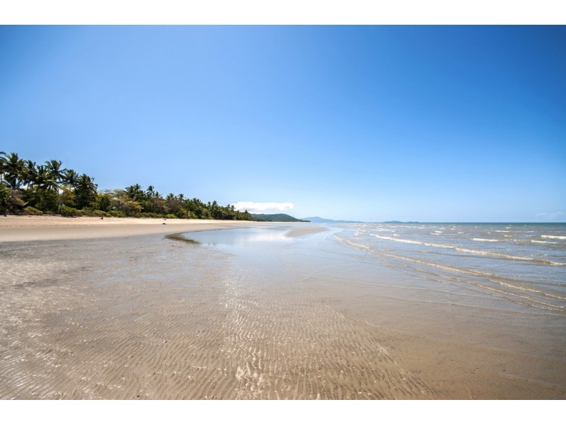 42 Marine Parade, Newell Beach Takeaway, Newell QLD 4873