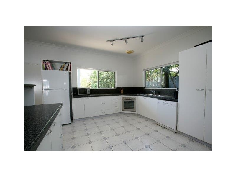 34 Marlin Drive, Wonga QLD 4873