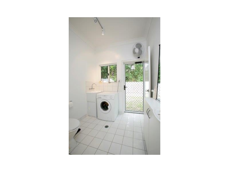 34 Marlin Drive, Wonga QLD 4873