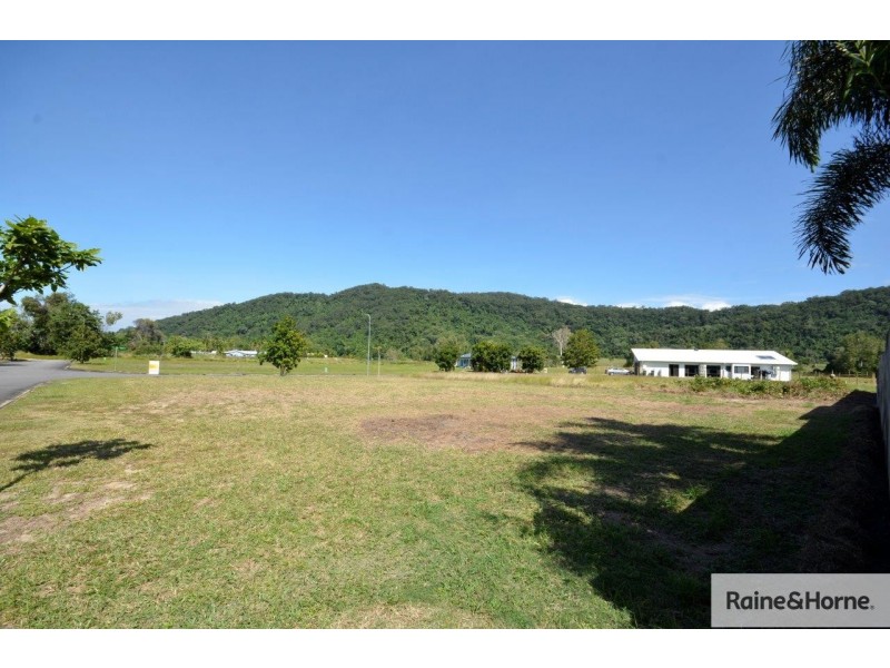 1 Julia Close, Wonga Beach QLD 4873