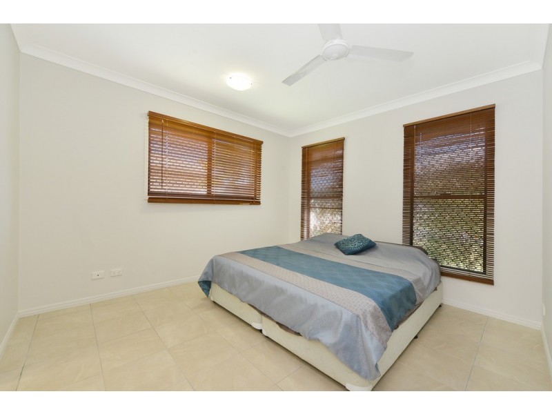9 Satinash Street, Mossman QLD 4873