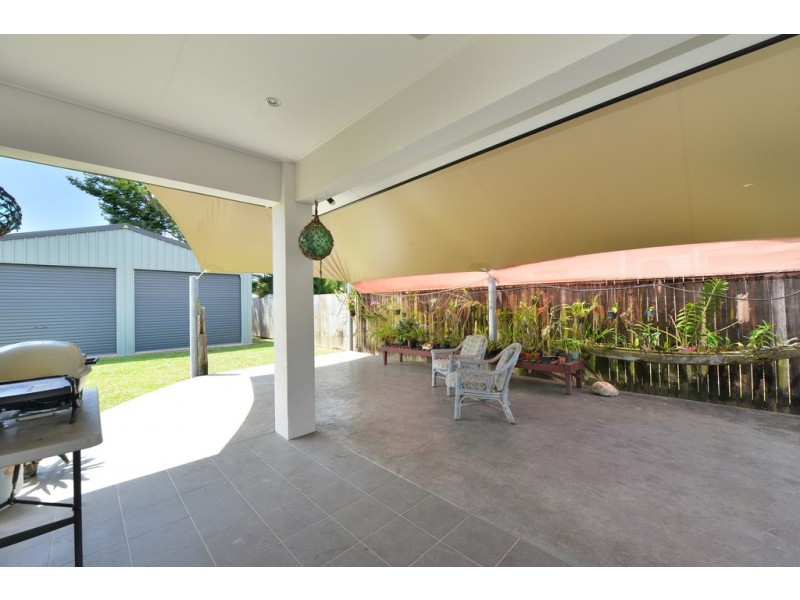 9 Satinash Street, Mossman QLD 4873