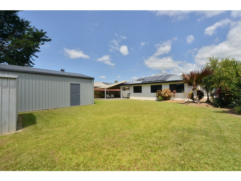 9 Satinash Street, Mossman QLD 4873
