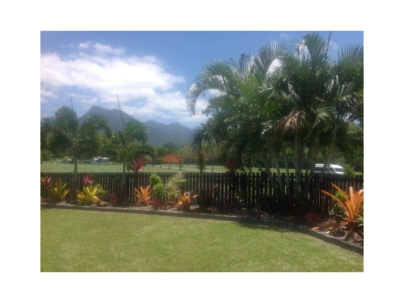 48 Johnston Road, Mossman QLD 4873