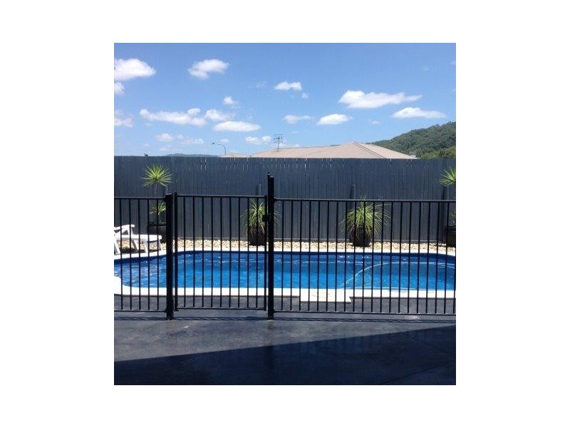 48 Johnston Road, Mossman QLD 4873