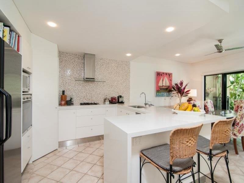 Villa 3 Thornton West, 11-17 St Crispins Avenue, Port Douglas QLD 4877