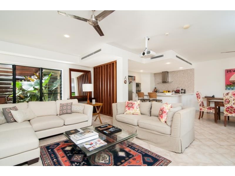 Villa 3 Thornton West, 11-17 St Crispins Avenue, Port Douglas QLD 4877