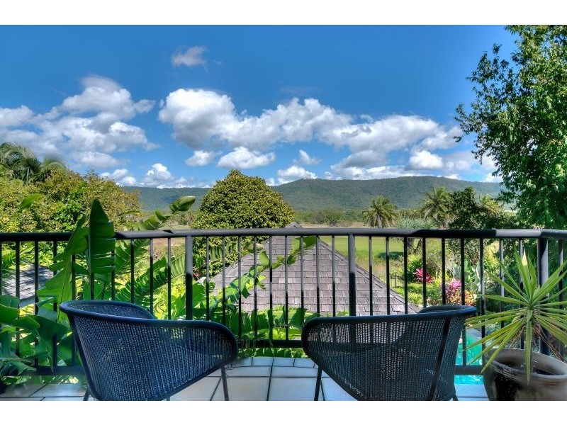 Villa 3 Thornton West, 11-17 St Crispins Avenue, Port Douglas QLD 4877