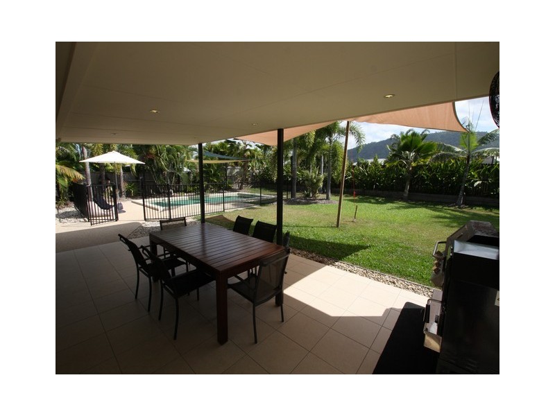 6 Oriole Street, Port Douglas QLD 4877