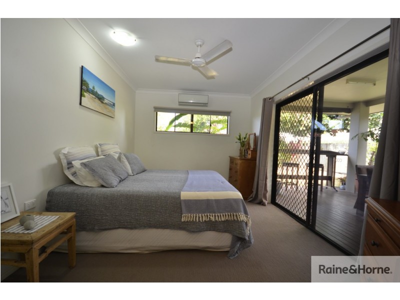 12 Yidi Close, Cooya Beach QLD 4873