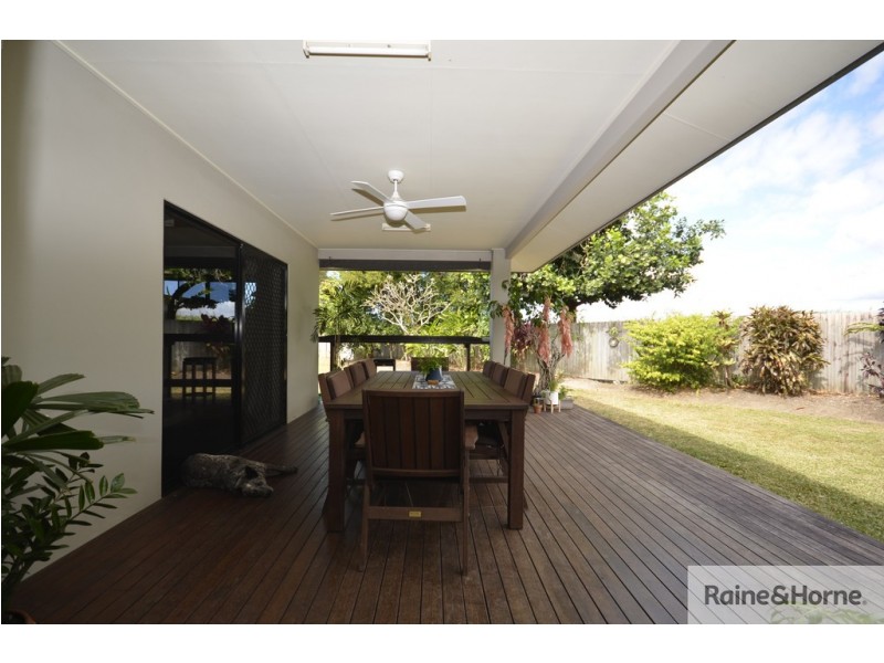 12 Yidi Close, Cooya Beach QLD 4873