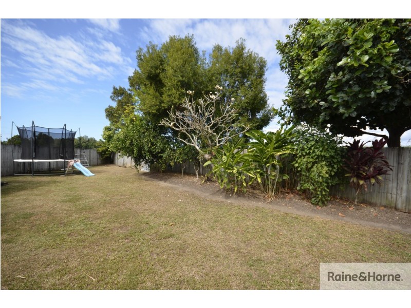 12 Yidi Close, Cooya Beach QLD 4873