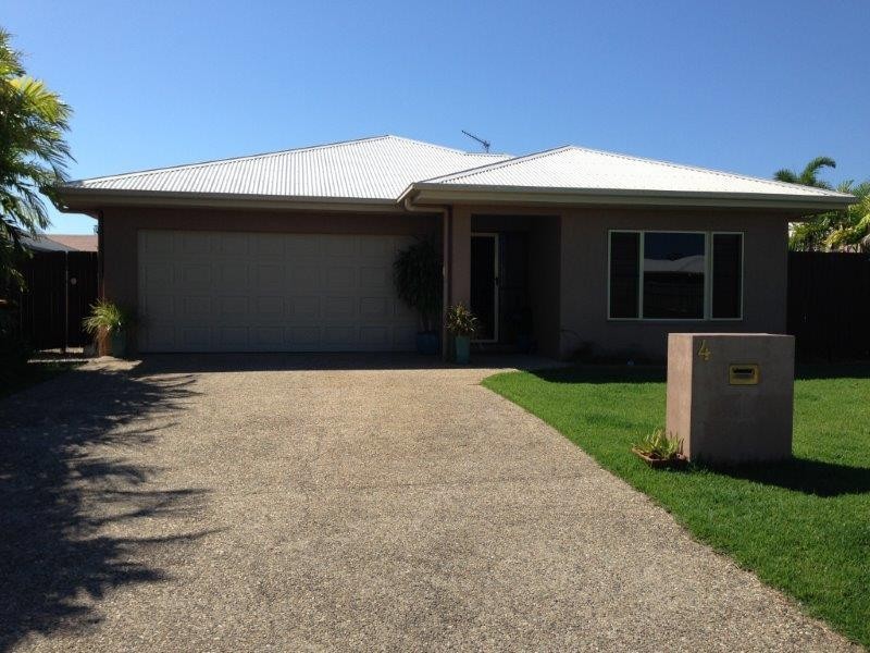 4 Shearwater Street, Port Douglas QLD 4877