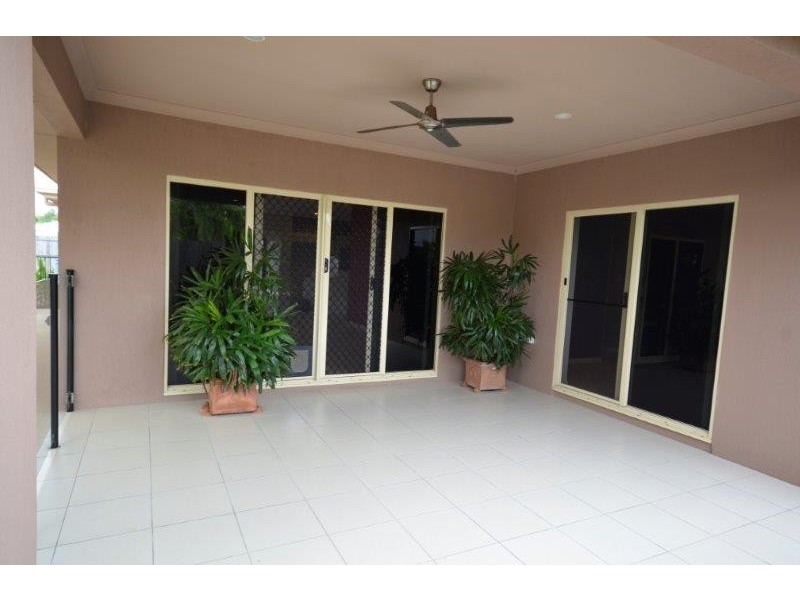 4 Shearwater Street, Port Douglas QLD 4877