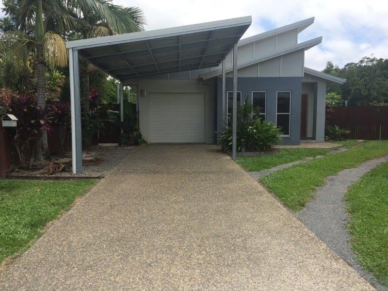 8 Waratah Close, Mossman QLD 4873