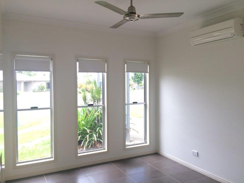 8 Waratah Close, Mossman QLD 4873