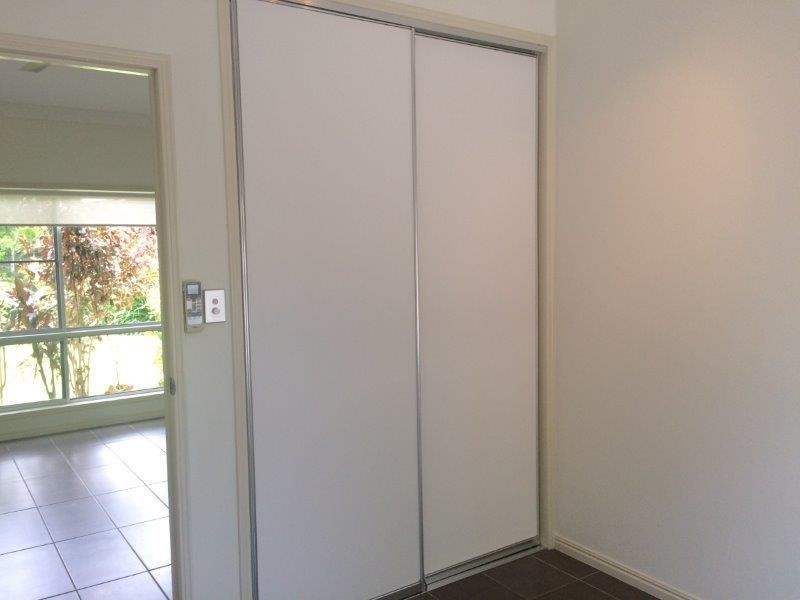 8 Waratah Close, Mossman QLD 4873