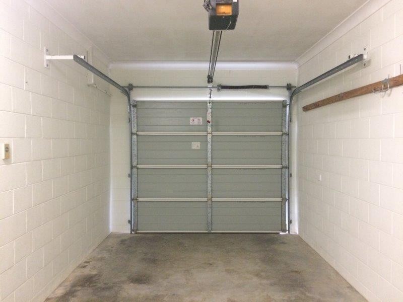 8 Waratah Close, Mossman QLD 4873