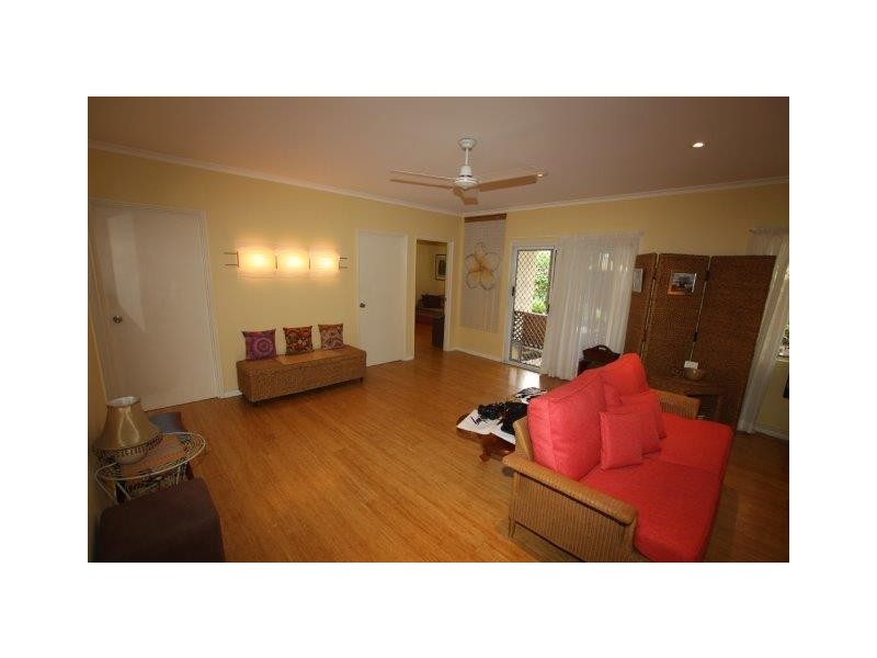 3 Jewel Close, Port Douglas QLD 4877