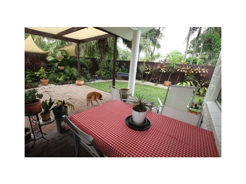 3 Jewel Close, Port Douglas QLD 4877