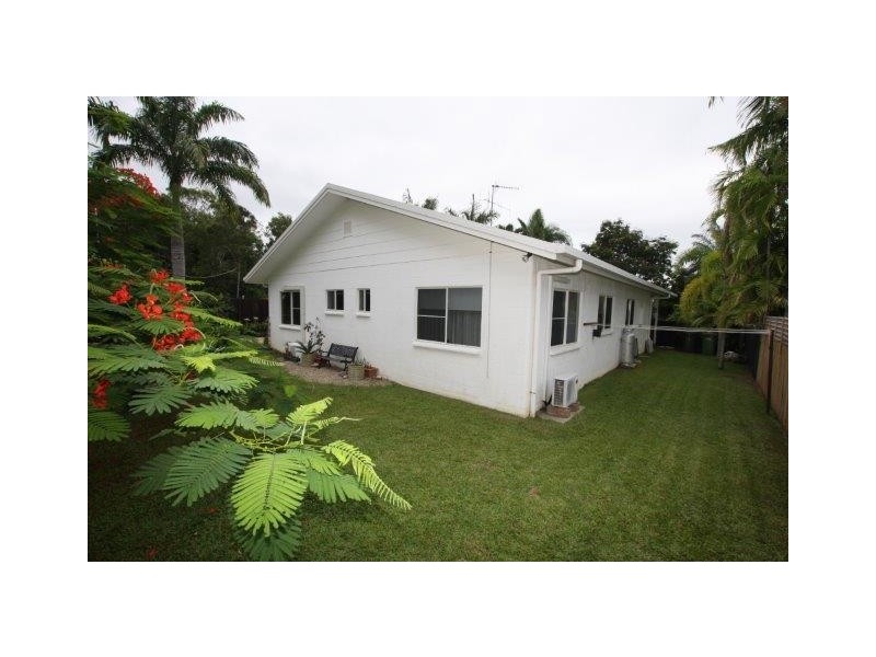 3 Jewel Close, Port Douglas QLD 4877