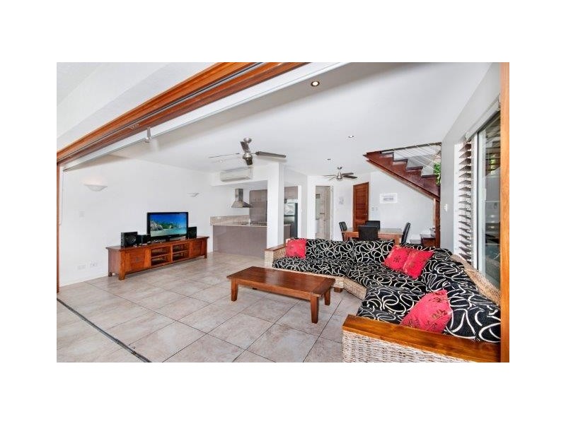 Unit 2 Temple Moon, 18 Limpet Avenue, Port Douglas QLD 4877