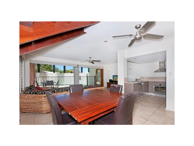 Unit 2 Temple Moon, 18 Limpet Avenue, Port Douglas QLD 4877