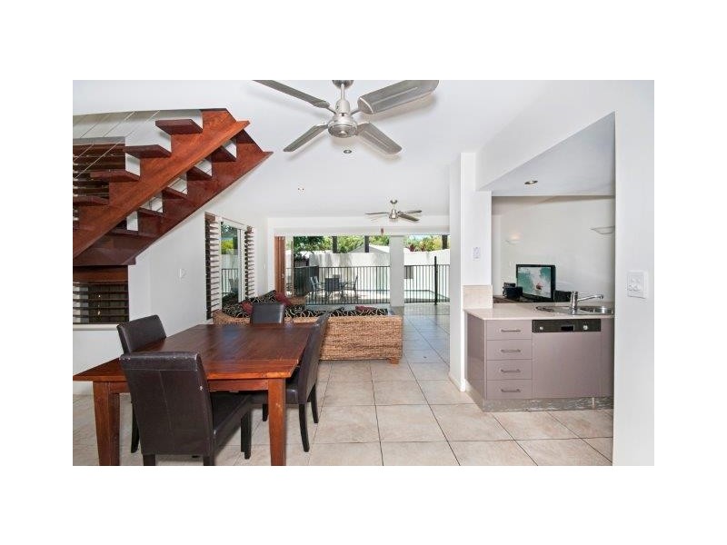 Unit 2 Temple Moon, 18 Limpet Avenue, Port Douglas QLD 4877