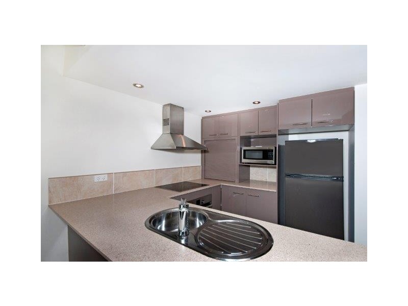 Unit 2 Temple Moon, 18 Limpet Avenue, Port Douglas QLD 4877