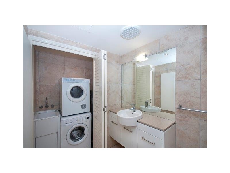 Unit 2 Temple Moon, 18 Limpet Avenue, Port Douglas QLD 4877